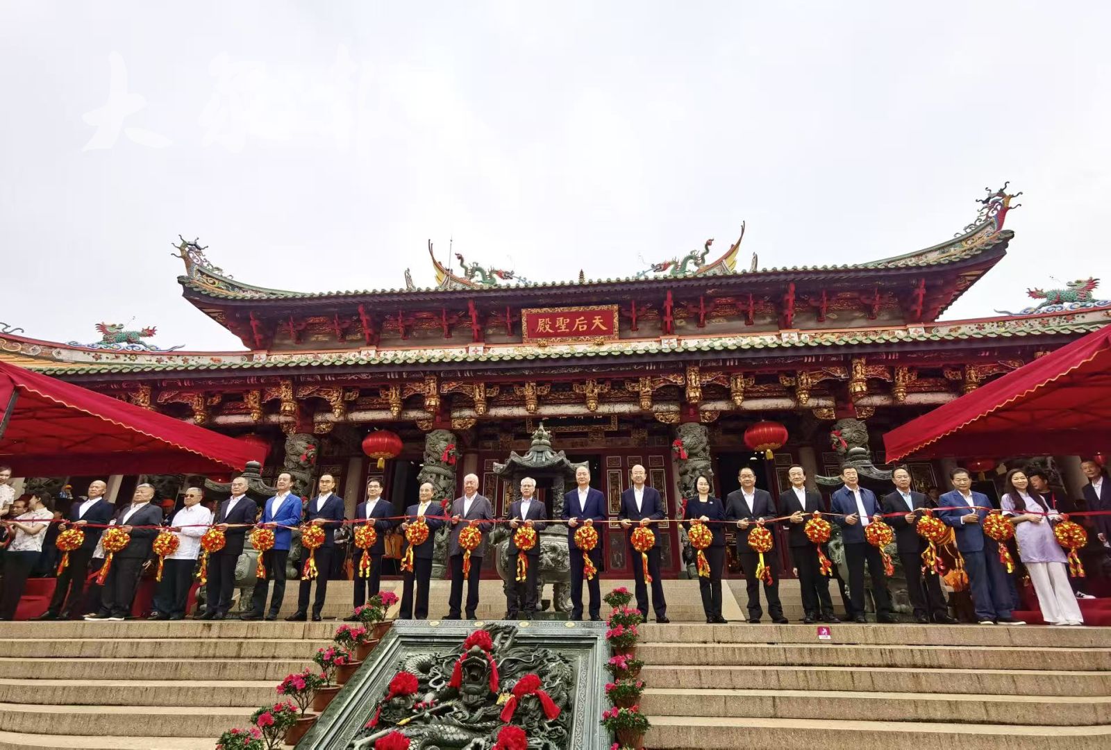 1762492041203672.jpg 1762492041203672.jpg