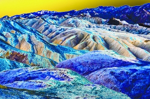https://app04.fmac.org.mo/sponsorship/環保作品《色山》受關注