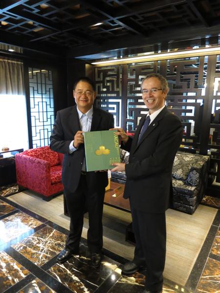 1605148408448705.jpg 20131212175332358.jpg