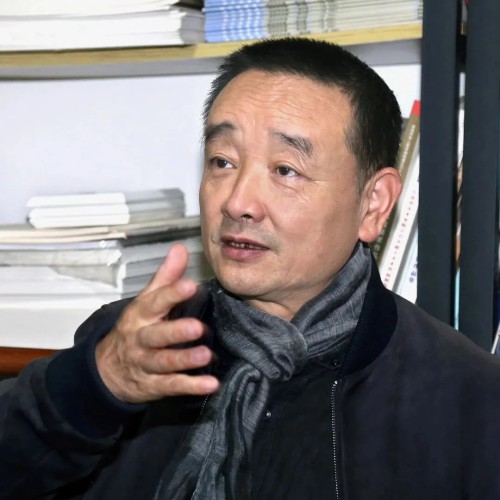 陳危冰