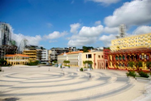 Será inaugurada em breve a“Exposição Fotográfica de Vong Sek Kuan - Sombra, Pintura e Sentimento” integrada no Projecto de Promoção de Artistas de Macau.