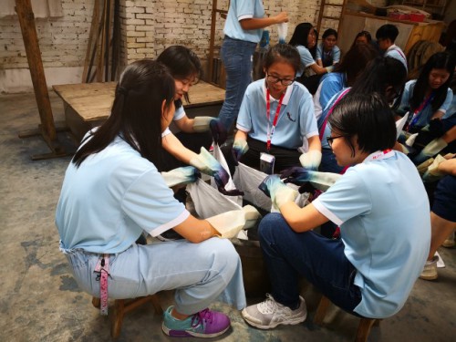 Imagem 8: aprendizagem da tingidura tradicional